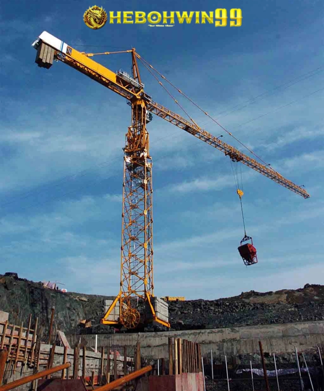 Sewa Crane Hebohwin99 untuk Pengangkatan Berat Profesional